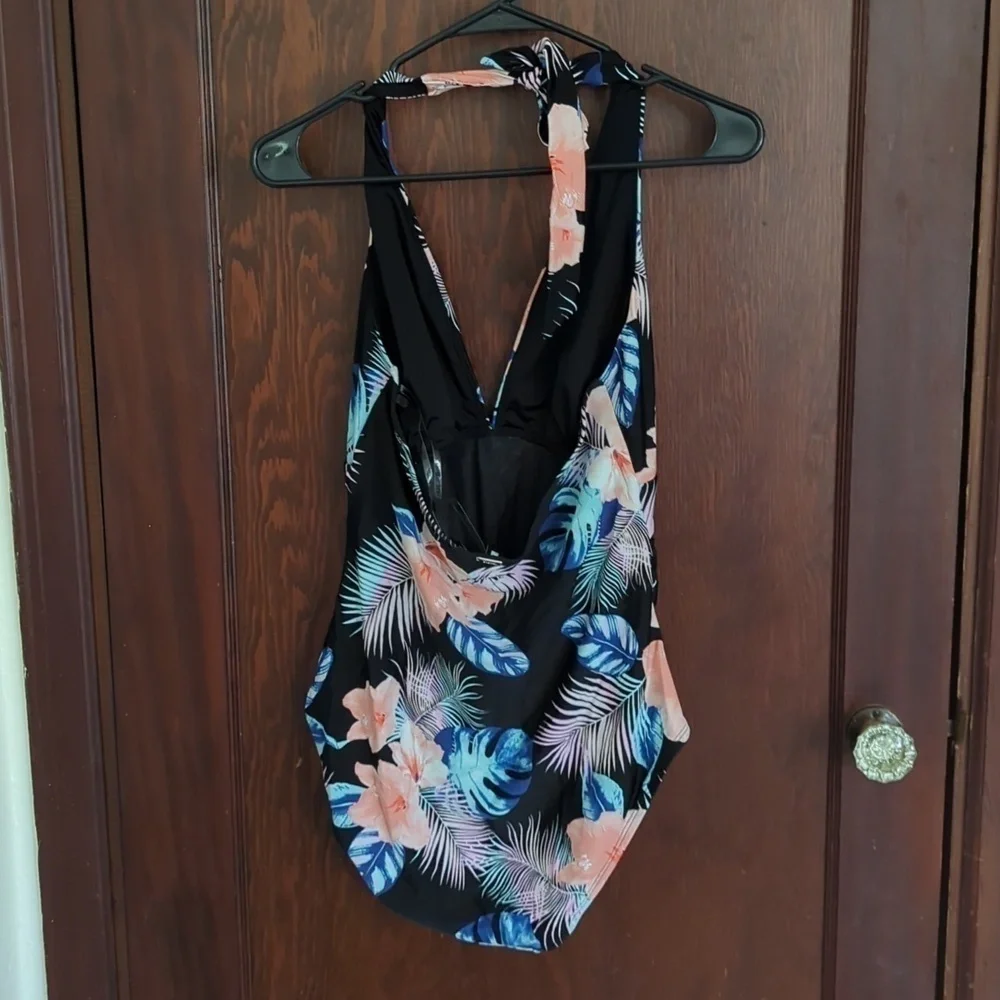 DKNY Floral Black Tie Halter One Piece Swimsuit Size XXL - Picture 4 of 6